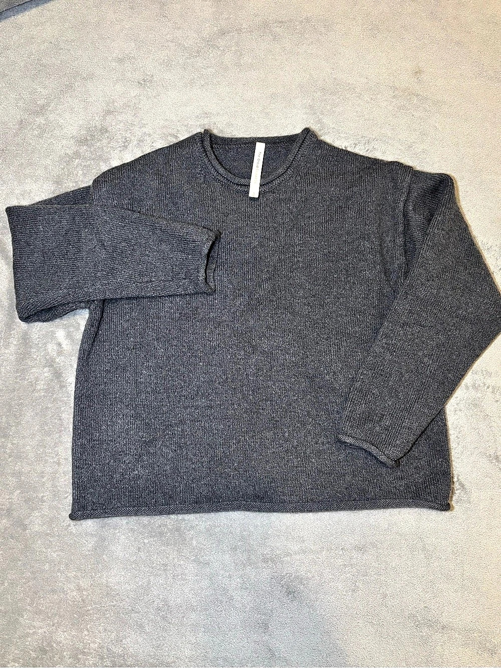 Aritzia Babaton Study Sweater Charcoal Gray Merino Wool Roll Edge Crew S